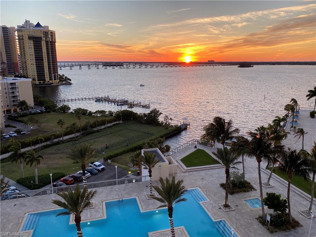 3000 Oasis Grand, Fort Myers, FL
