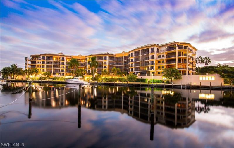 5702 Cape Harbour, Cape Coral, FL