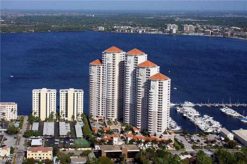 2090 W 1st, Fort Myers, FL