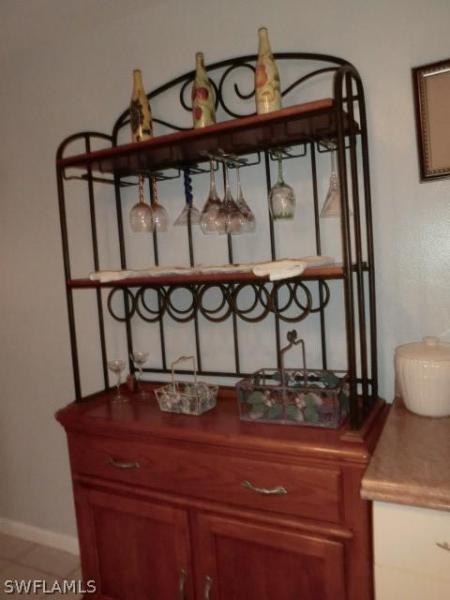 4901 Victoria Drive #102 gallery image #11