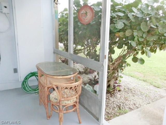 4901 Victoria Drive #102 gallery image #27