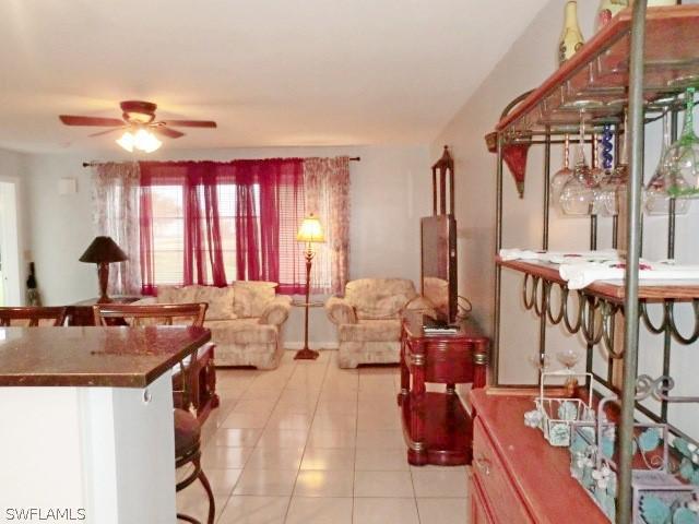 4901 Victoria Drive #102 gallery image #3