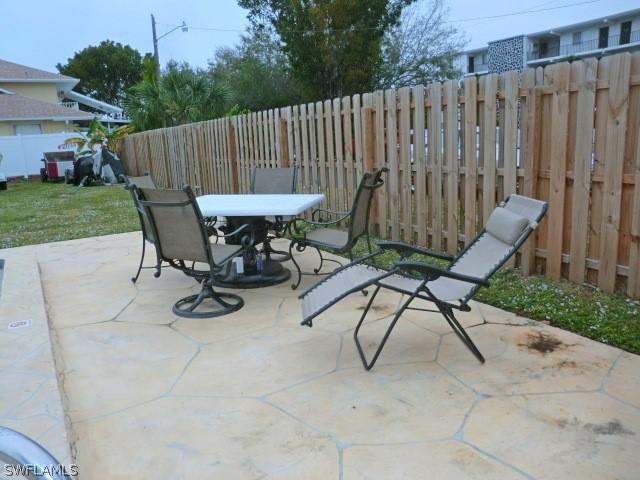 4901 Victoria Drive #102 gallery image #30