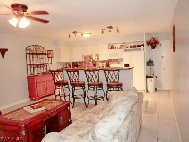 4901 Victoria Drive #102 gallery image #4