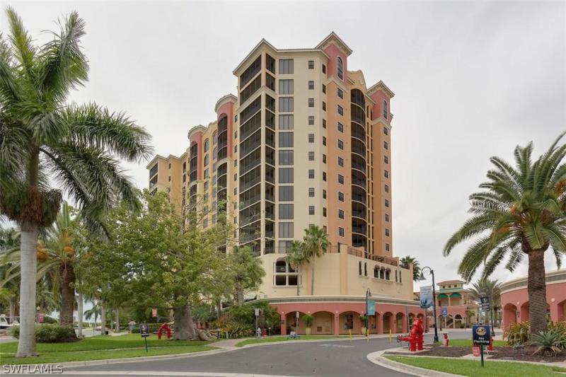 5781 Cape Harbour, Cape Coral, FL
