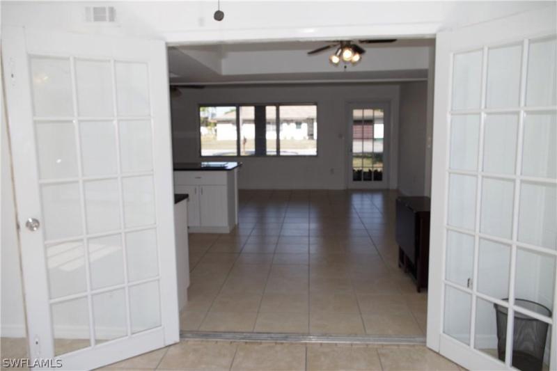 2248 Aldridge AVE Fort Myers, FL 33907 photo 17