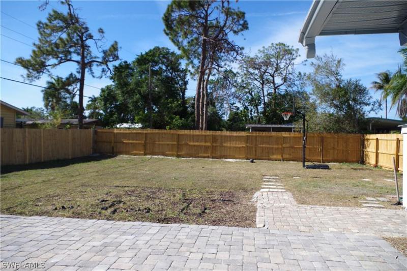 2248 Aldridge AVE Fort Myers, FL 33907 photo 20