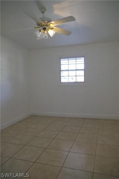 2248 Aldridge AVE Fort Myers, FL 33907 photo 9