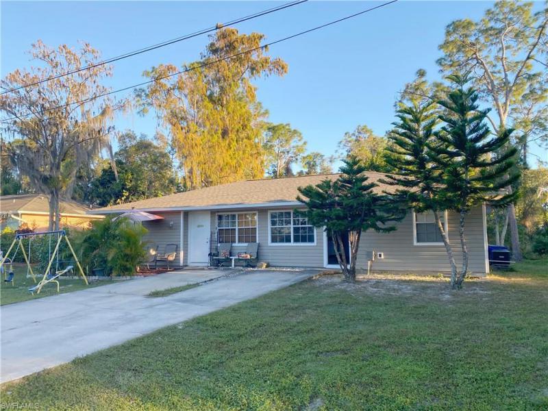 18693/697  Bartow,  FORT MYERS, FL