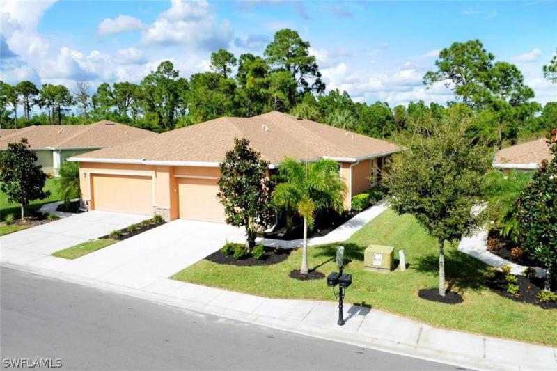 20573 Chestnut Ridge, North Fort Myers, FL