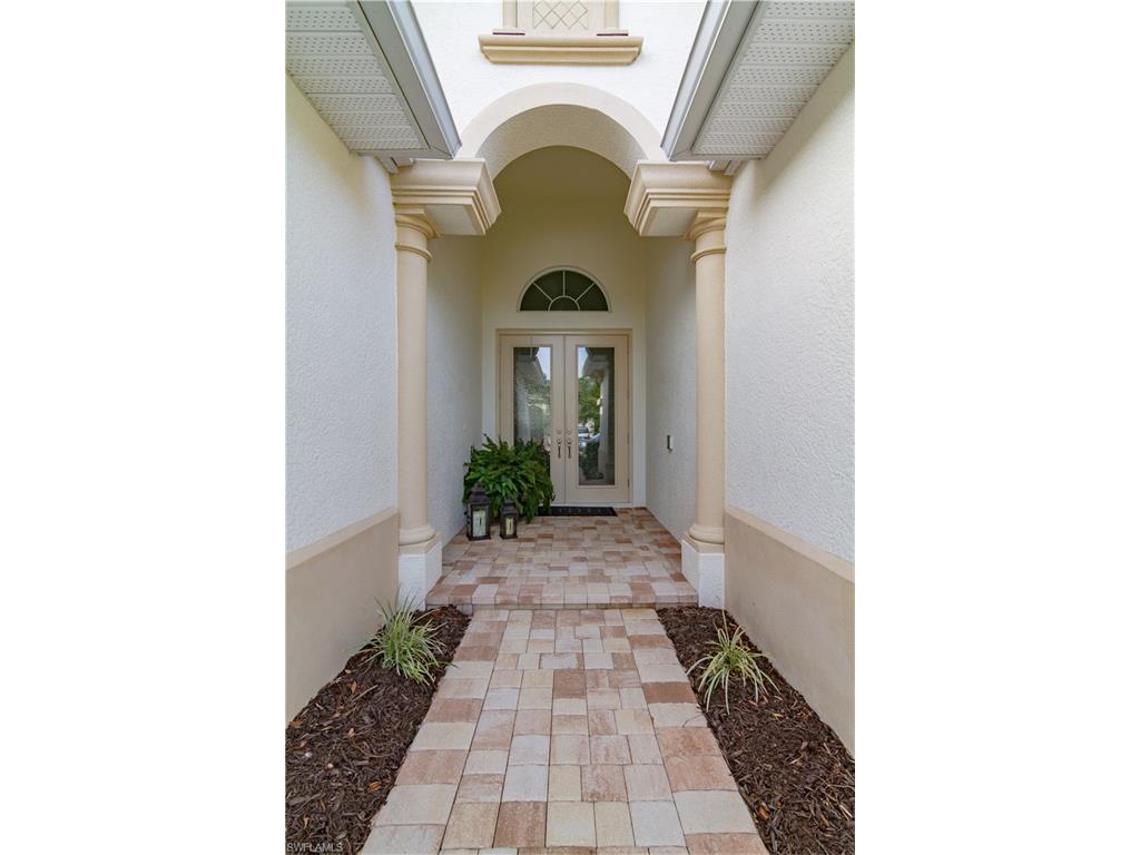 7830 Martino CIR Naples, FL 34112 photo 4