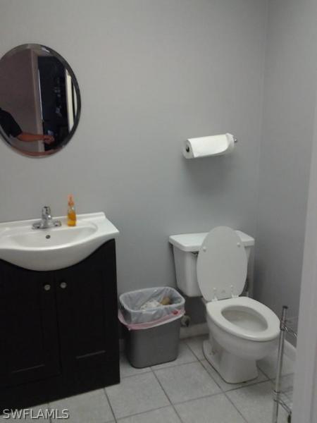 4705 Vincennes BLVD Cape Coral, FL 33904 photo 20