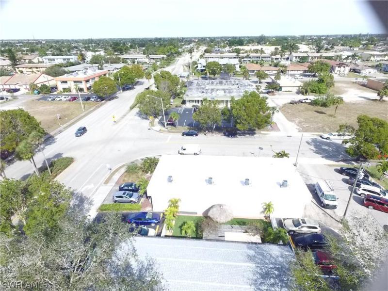 4705 Vincennes BLVD Cape Coral, FL 33904 photo 7