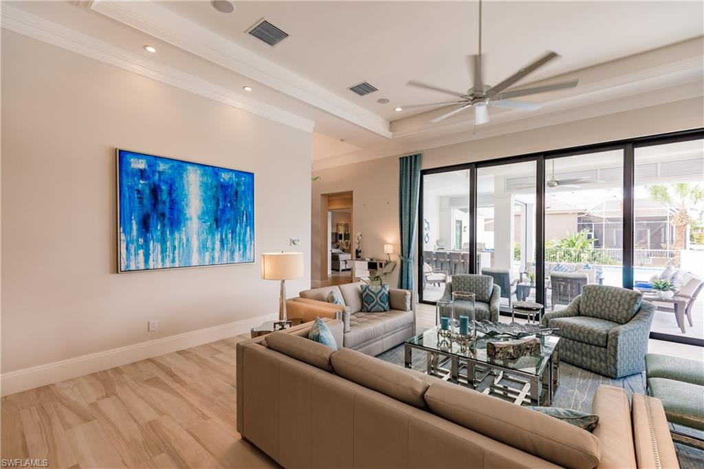 1800 Menorca CT Marco Island, FL 34145 photo 10