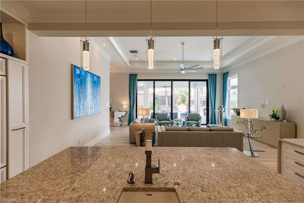 1800 Menorca CT Marco Island, FL 34145 photo 11