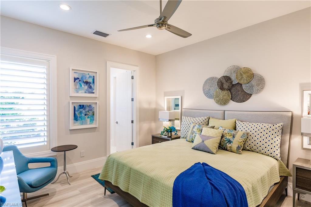 1800 Menorca CT Marco Island, FL 34145 photo 22
