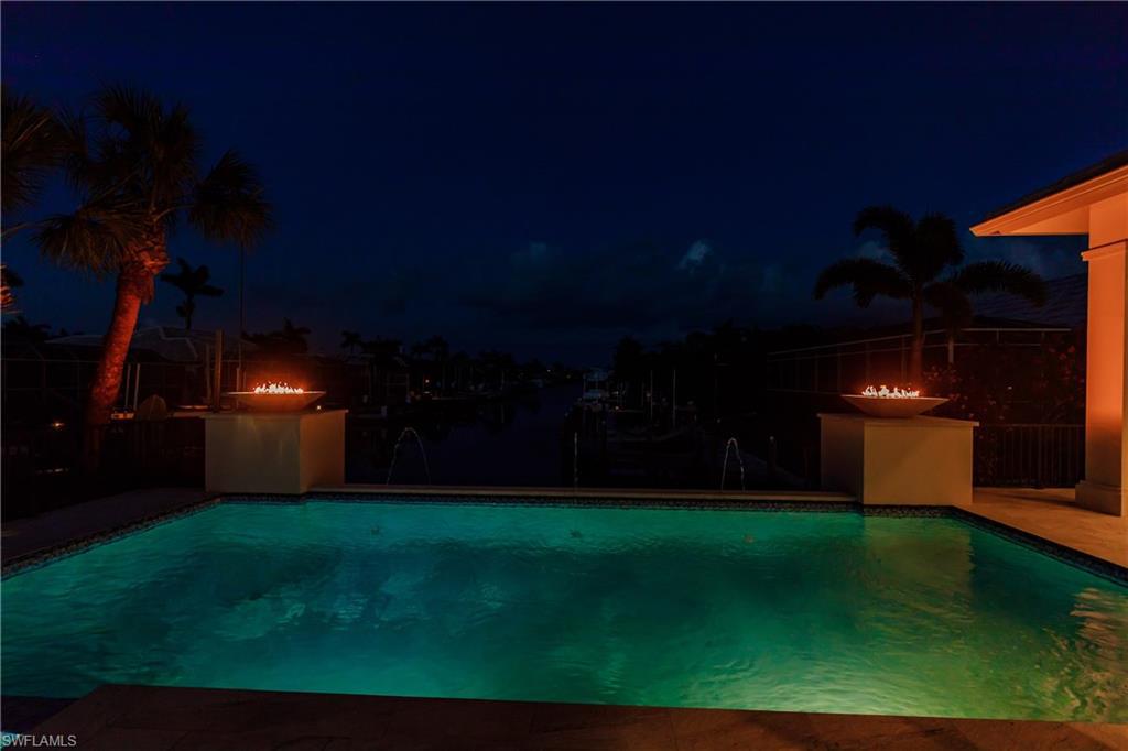 1800 Menorca CT Marco Island, FL 34145 photo 31