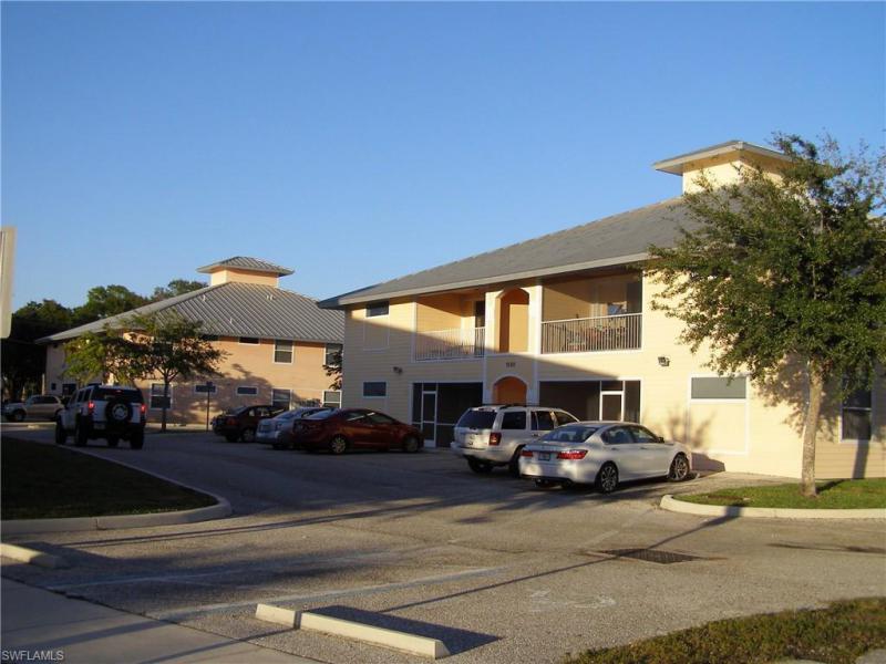 1050 Hancock Creek South, CAPE CORAL, FL