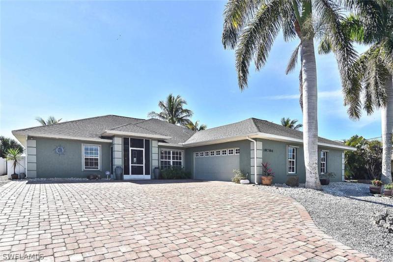 18786 Ayrshire, Port Charlotte, FL