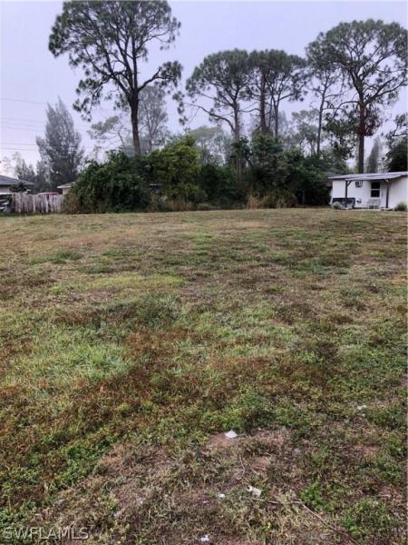 5544 Seventh, Fort Myers, FL