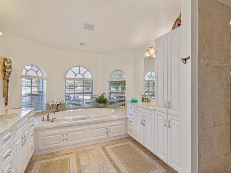 2210 NW 28th Avenue gallery image #15