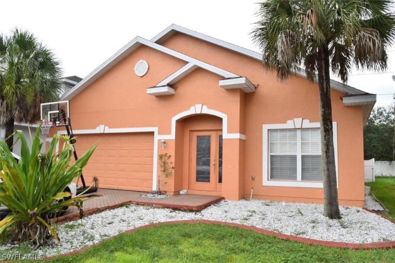 8162 Silver Birch, Lehigh Acres, FL