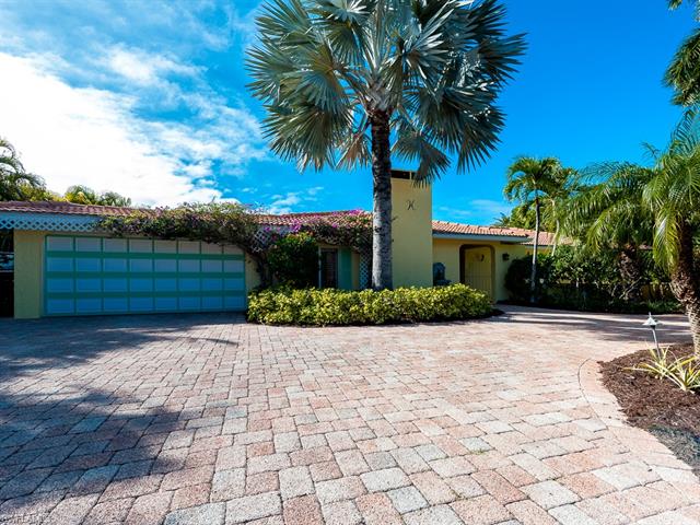 9421 Moonlight, SANIBEL, FL