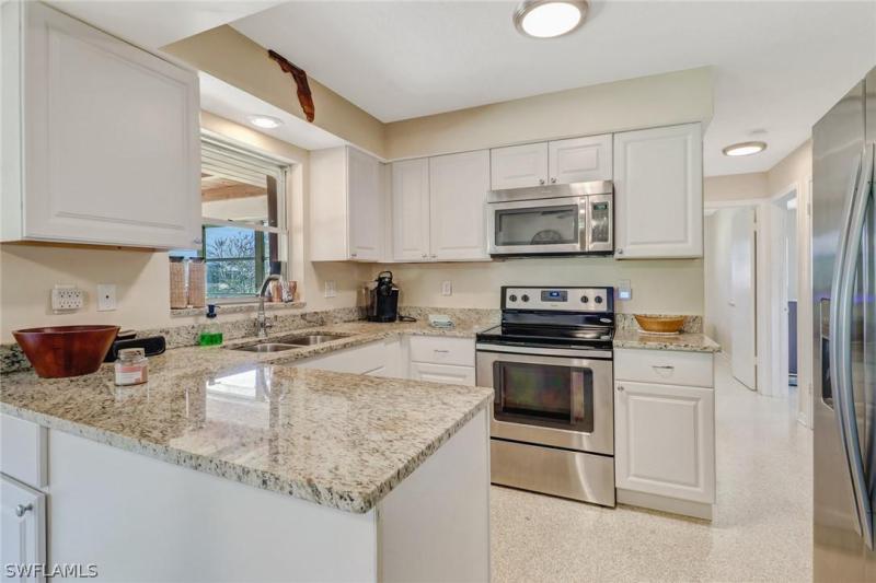 1717 SE 29th, Cape Coral, FL