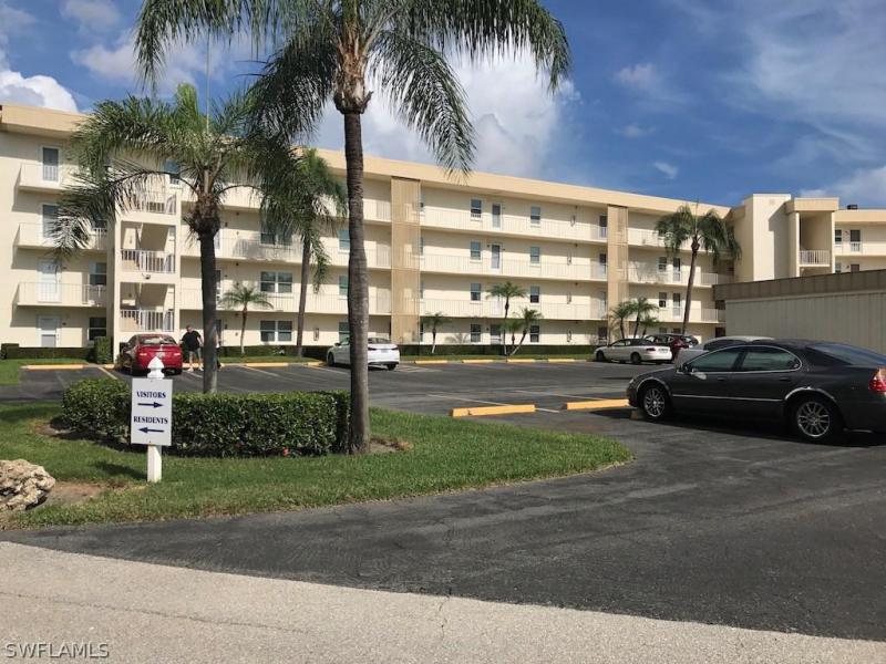 6220 Augusta, Fort Myers, FL