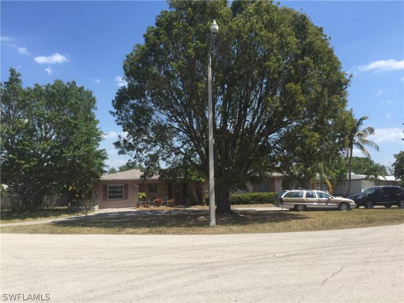 1619 S Flossmoor, Fort Myers, FL