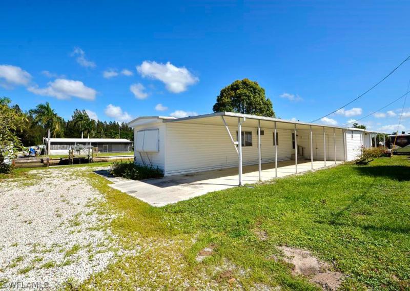 Homes for sale in the Flamingo Bay subdivision St. James City, FL