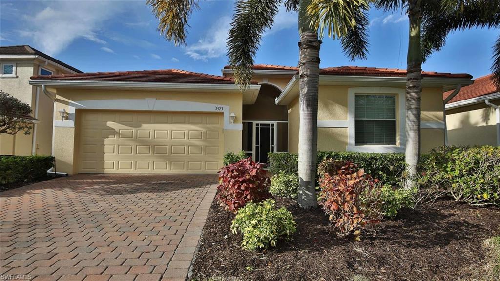2523 Blackburn, Cape Coral, FL