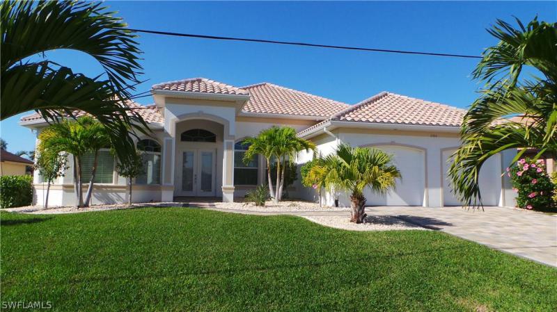 5304 SW 2nd, Cape Coral, FL