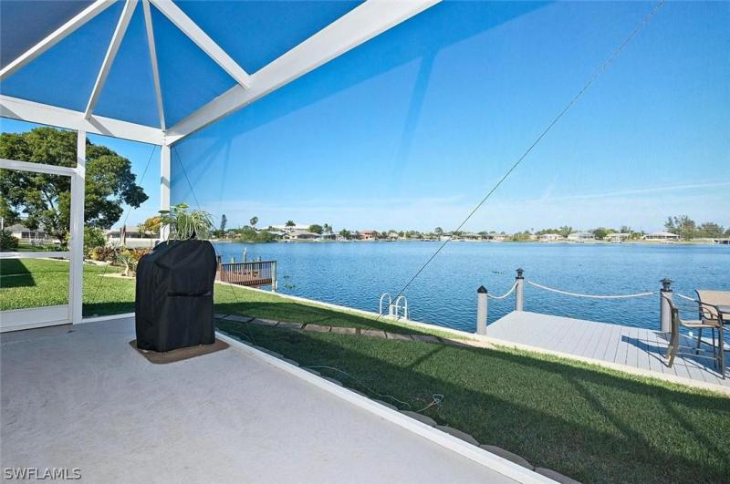1736 Emerald Cove, Cape Coral, FL