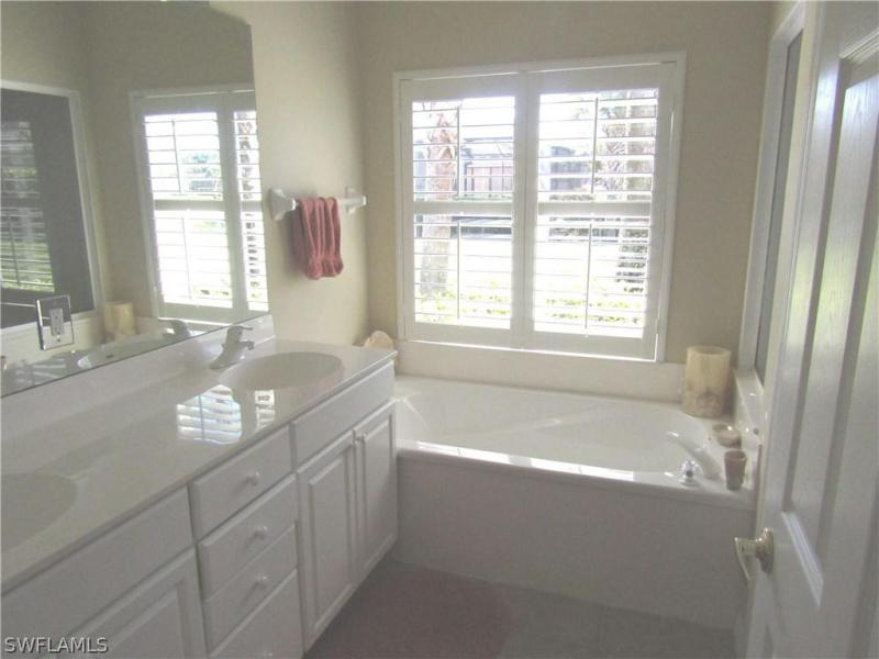 10000 Isola WAY Miromar Lakes, FL 33913 photo 15