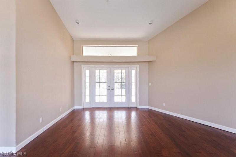 2022 Laguna WAY Naples, FL 34109 photo 10