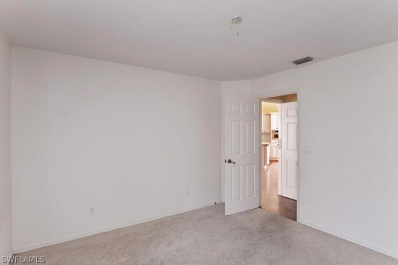 2022 Laguna WAY Naples, FL 34109 photo 17