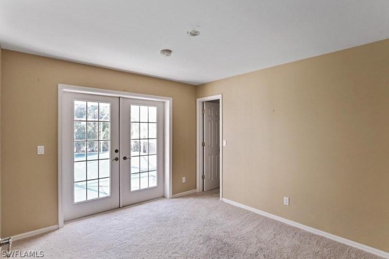 2022 Laguna WAY Naples, FL 34109 photo 18