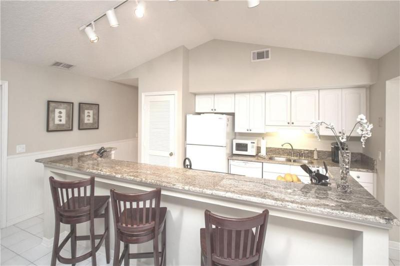 1195 Winding Oaks 307, Vero Beach, FL, 32963