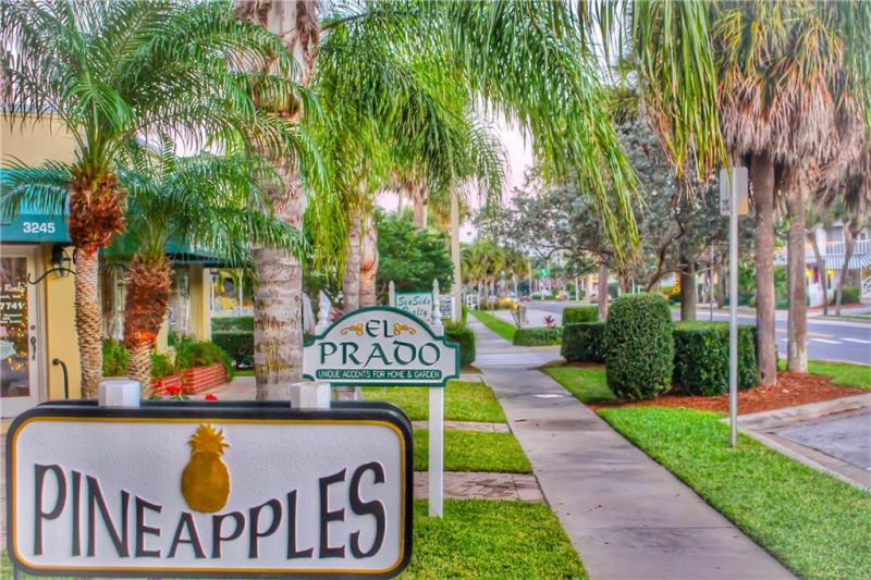 805 46th PL #12 gallery image #6