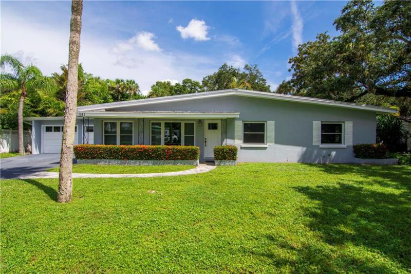 641 Bougainvillea, Vero Beach, FL