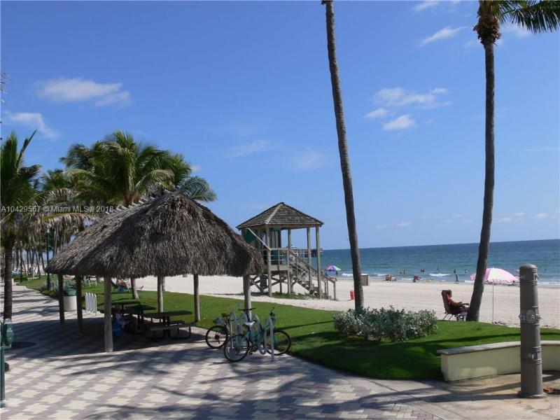 Imagen 23 de Single Family Florida>Deerfield Beach>Broward      - Sale:398.000 US Dollar - codigo: A10429567