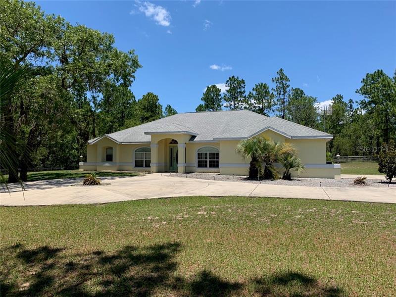 Property For Sale In Williston Florida