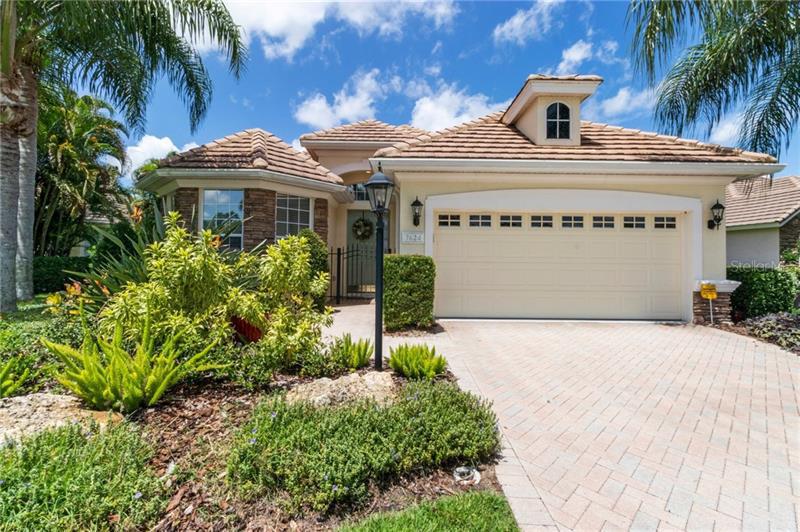 Homes for sale in the LAKEWOOD RANCH subdivision LAKEWOOD RANCH, FL